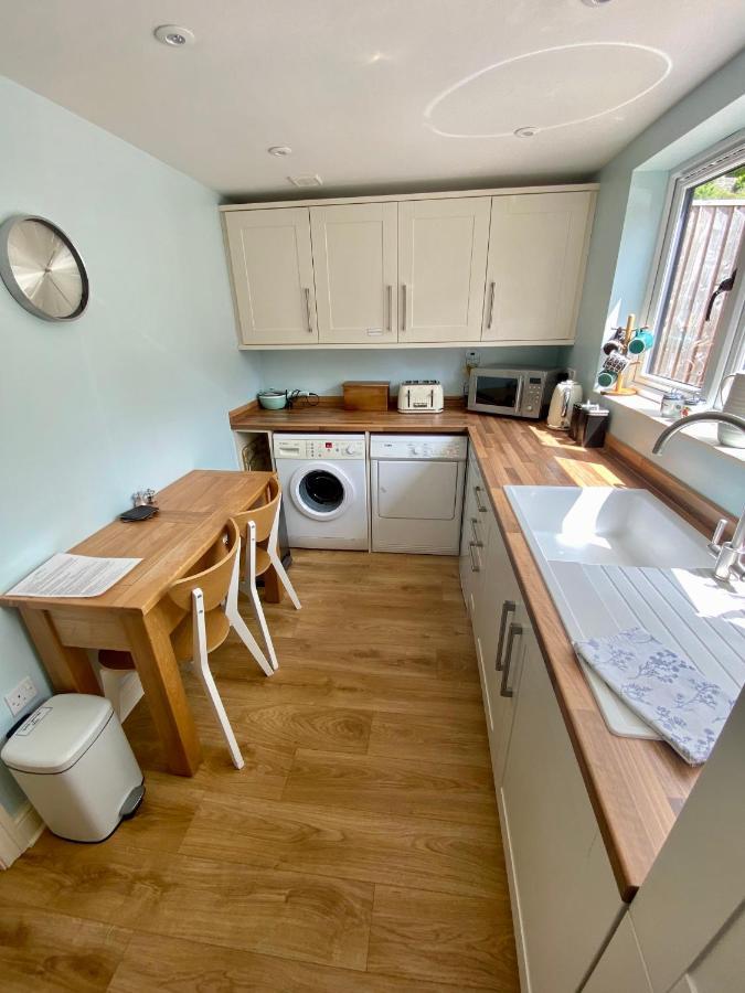 A Secluded Self Contained Country Suite With A View - Parking, Easy Access To Bath 科斯罕 外观 照片