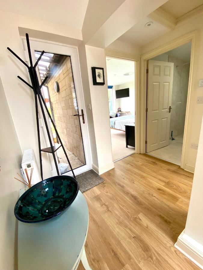 A Secluded Self Contained Country Suite With A View - Parking, Easy Access To Bath 科斯罕 外观 照片